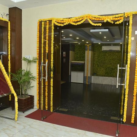 Aalcajars Inn Patna  Ngoại thất bức ảnh