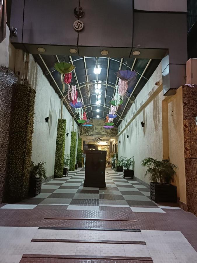 Aalcajars Inn Patna  Ngoại thất bức ảnh